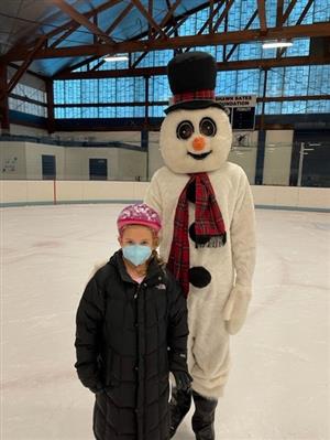 skate with frosty